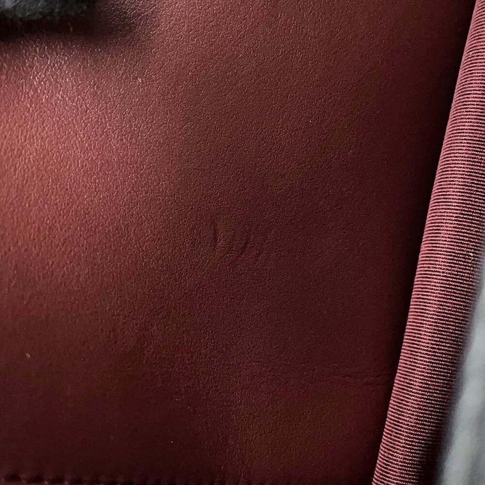 CHANEL Black Leather Wallet - Picture 11 of 16